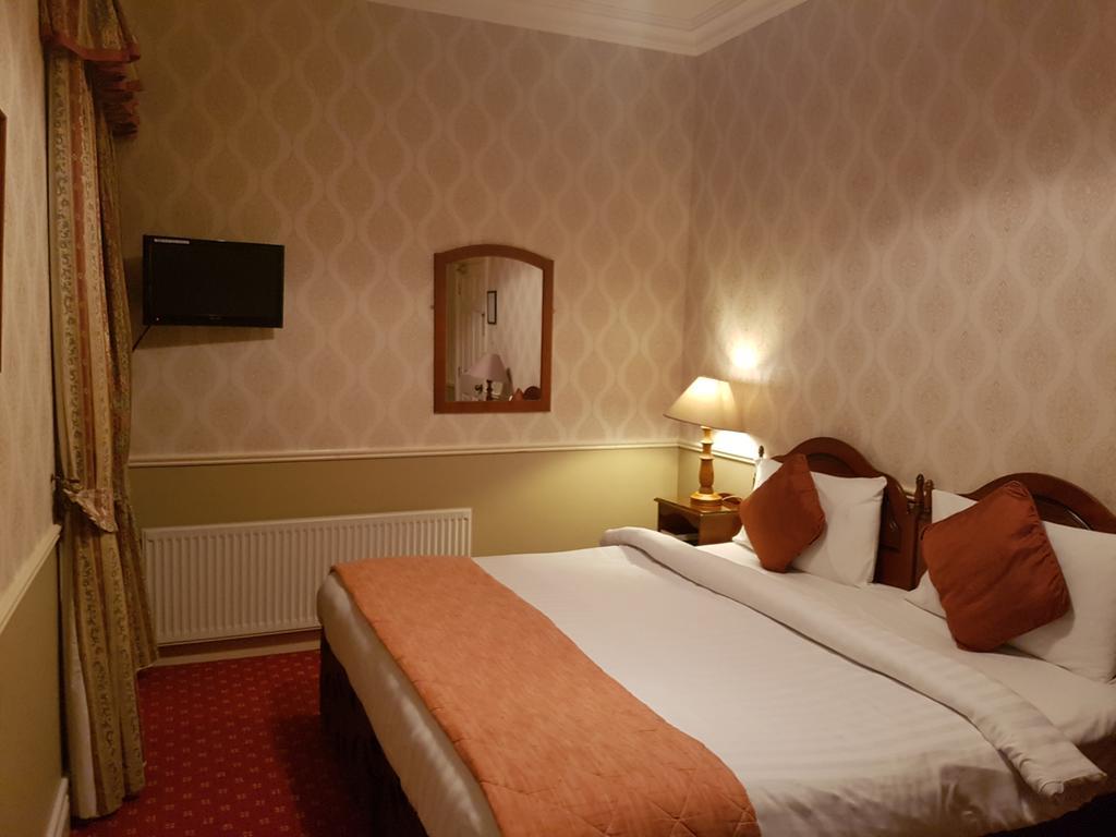 Royal Spa Hotel Lisdoonvarna Extérieur photo